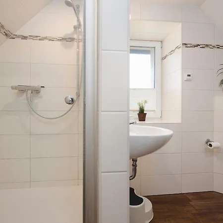 Kaeptn's Huus بيت للعطل