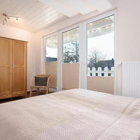 Holiday home Kaeptn's Huus