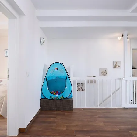 Kaeptn's Huus كاليفورنيان