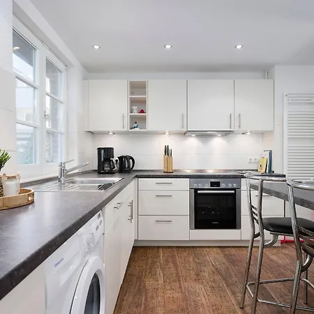 Kaeptn's Huus * كاليفورنيان